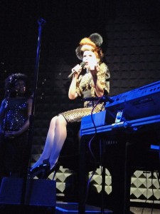 Paloma Faith Joes Pub 9-11