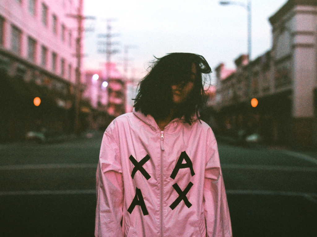 Check out "Xanax," the latest single from LA-based electro singer/songwriter ELOHIM. It was released July 24th on B3SCI Records.