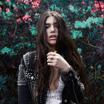 Rising UK pop star, Dua Lipa Announced Her First Official Shows in NYC and LA, following a buzz-generating group of performances at SXSW.