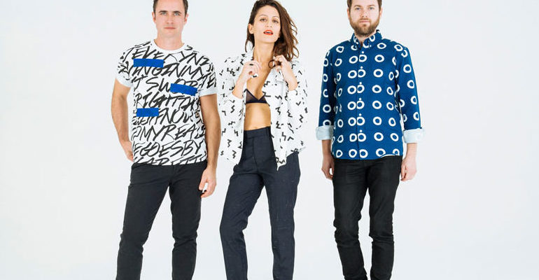 Canadian electropop trio Dragonette are back with a BOMB solo single, "Lonely Heart" and this is very good news for all of us.
