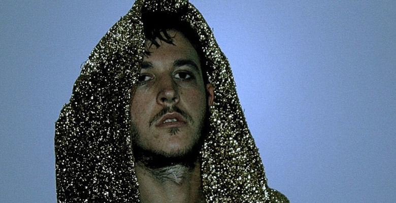 Oscar and The Wolf have a new song out called "The Game." Check it out!